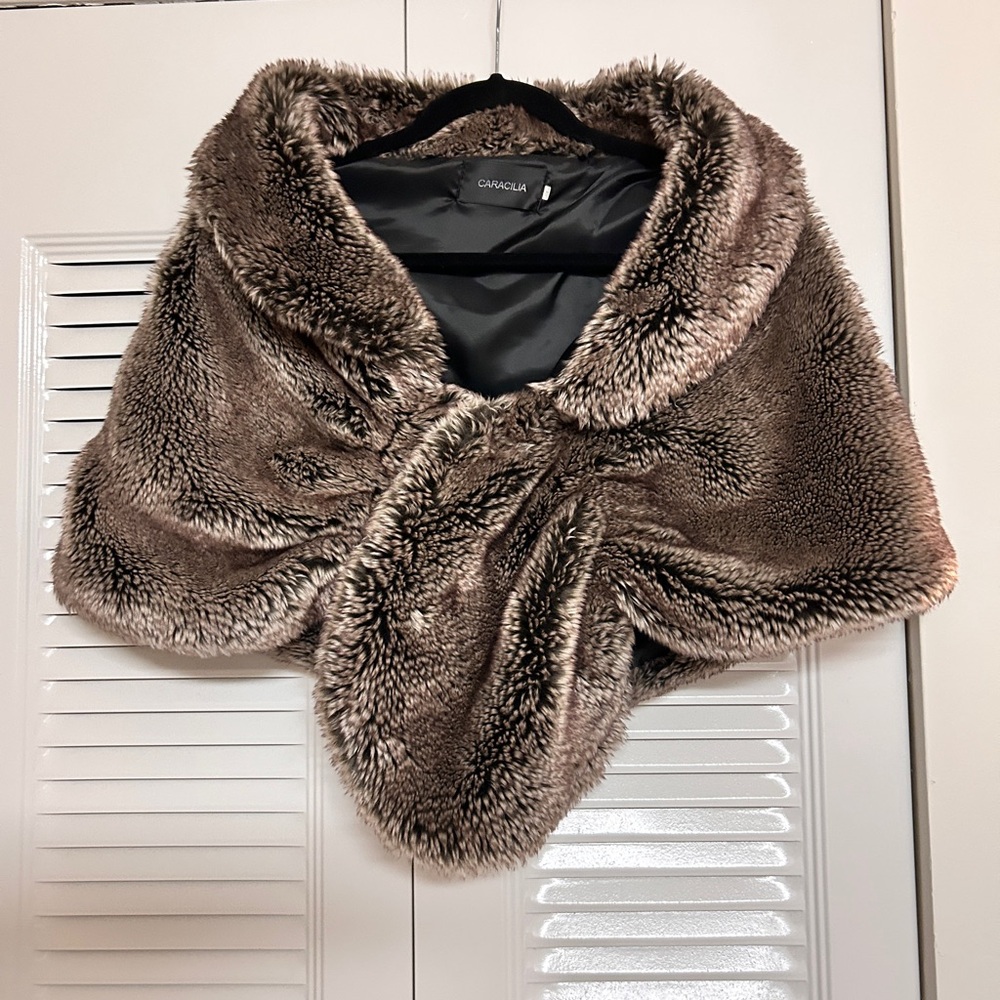 Collared Brown Faux Fur Shawl Wrap